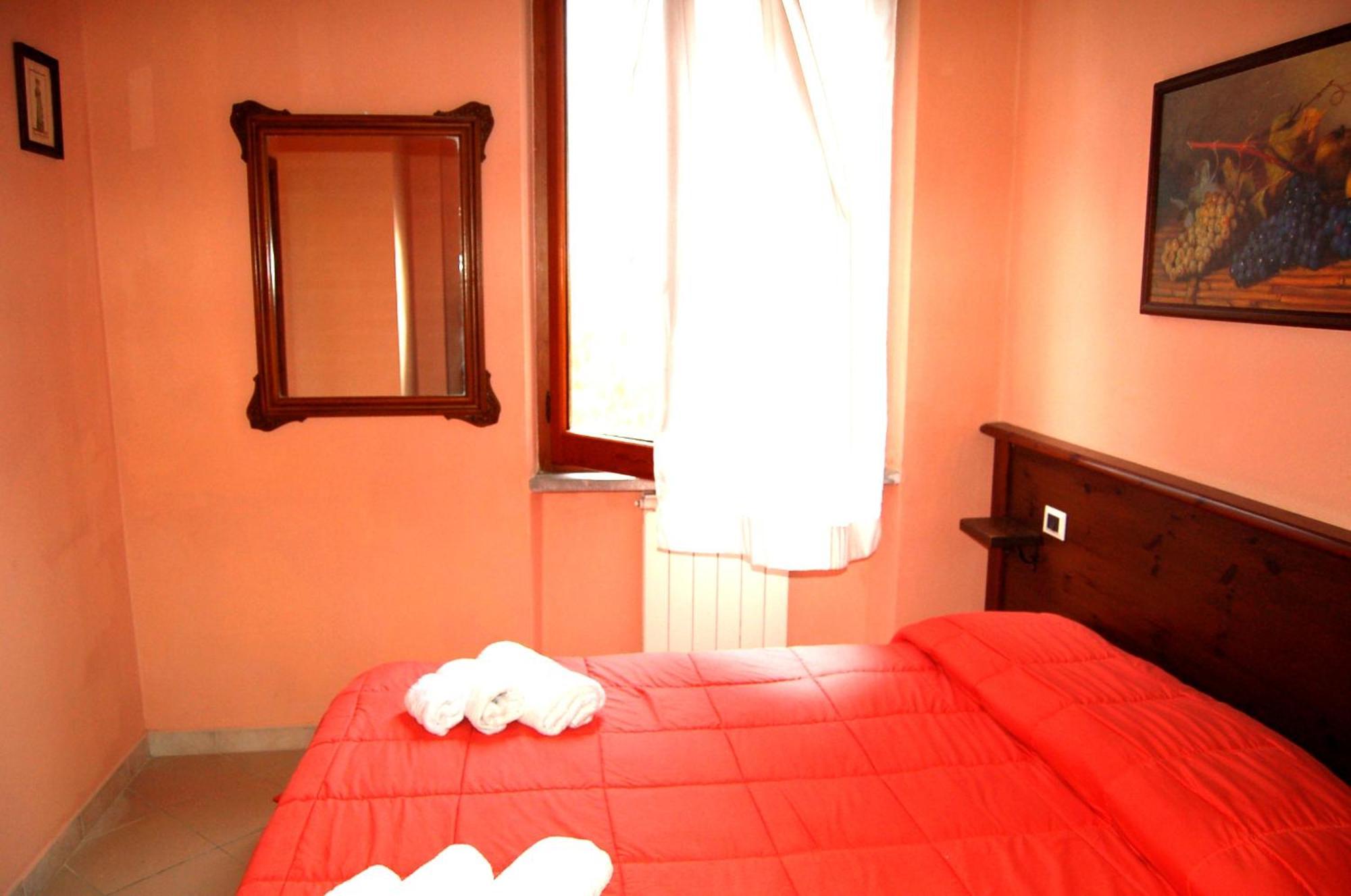 Borgo Nuovo San Martino Guest House Ambra Ngoại thất bức ảnh