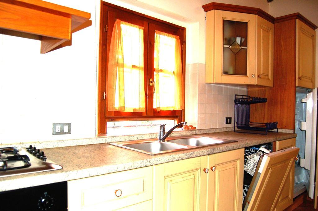 Borgo Nuovo San Martino Guest House Ambra Ngoại thất bức ảnh